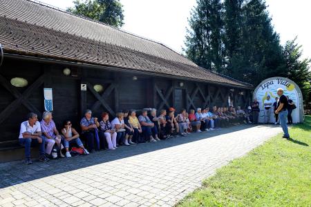 Jurčičeva domačija 3